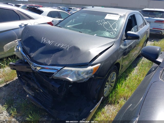 Toyota Camry Hybrid Le 2014 4T1BD1FK9EU108334 Image 2