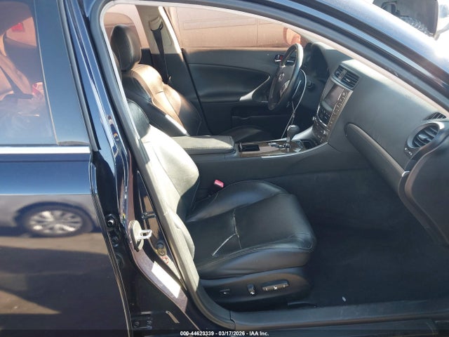 2011 Lexus Is 250 მანქანა იყიდება აუქციონზე, vin: JTHBF5C22B5138287, აუქციონის ნომერი: 44623339