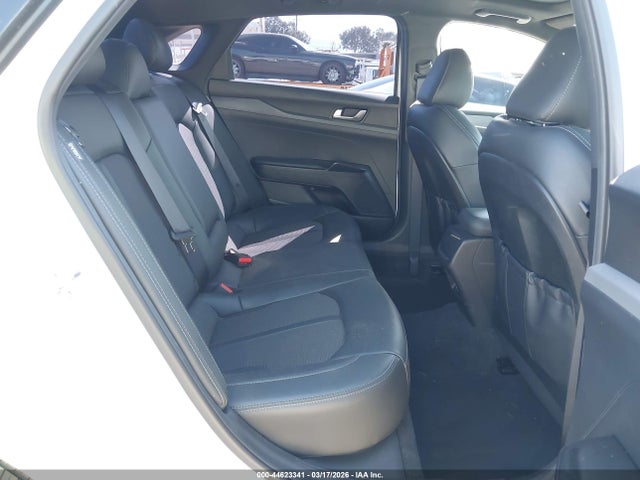 5XXG64J29RG266102 KIA K5 Gt-line