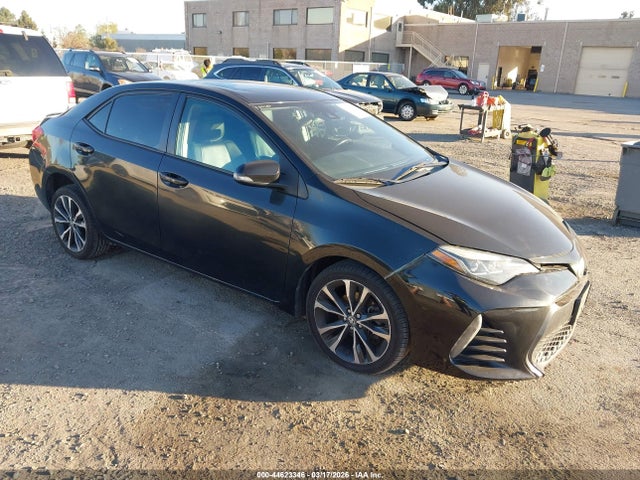 Toyota COROLLA SE 2017 5YFBURHE7HP630620 zdjęcie główne
