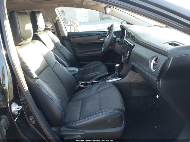 Toyota COROLLA SE 2017 5YFBURHE7HP630620 Image 5