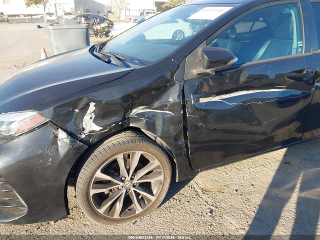 Toyota COROLLA SE 2017 5YFBURHE7HP630620 Image 6