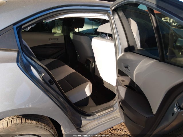 Toyota Corolla Hybrid Le 2024 JTDBCMFE3R3065303 Image 8