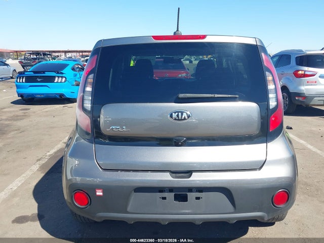 KIA Soul 2018 KNDJN2A21J7585813 Image 17