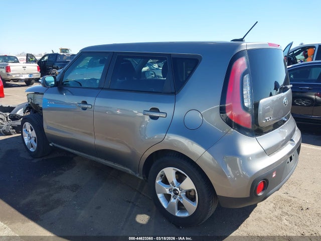 KIA Soul 2018 KNDJN2A21J7585813 Image 3