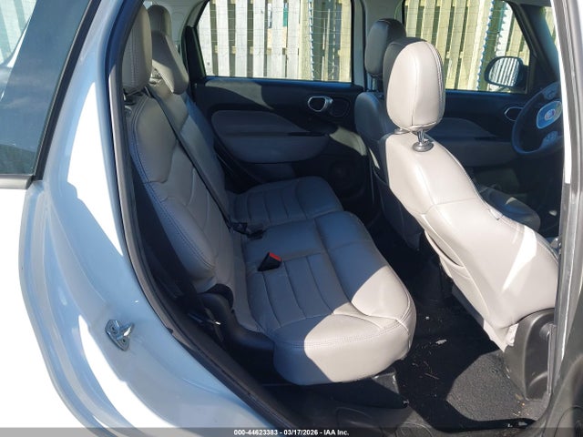 2014 FIAT 500L ZFBCFAAH6EZ015503 Photo 7