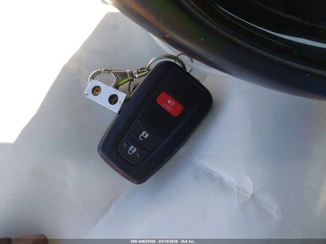 JTNKHMBX1K1062339 Toyota C-HR XLE