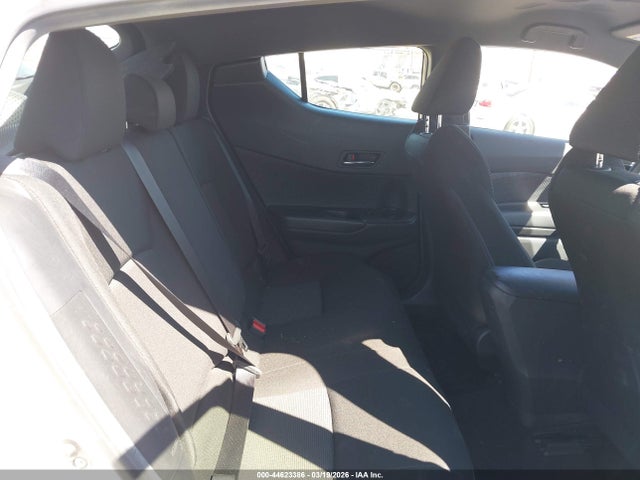 JTNKHMBX1K1062339 Toyota C-HR XLE