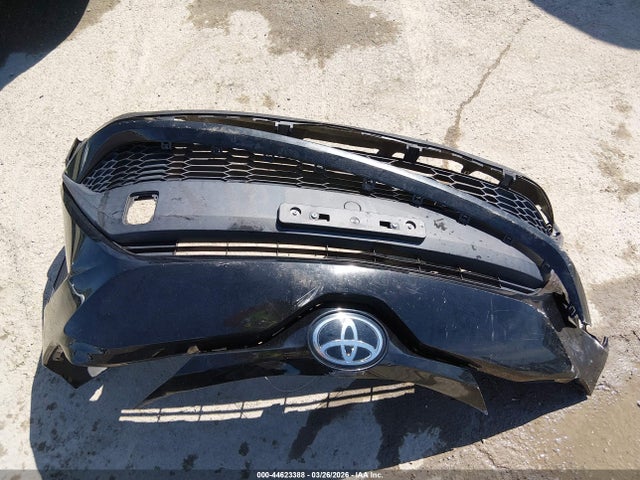 JTNKHMBX4L1090217 Toyota C-HR LE