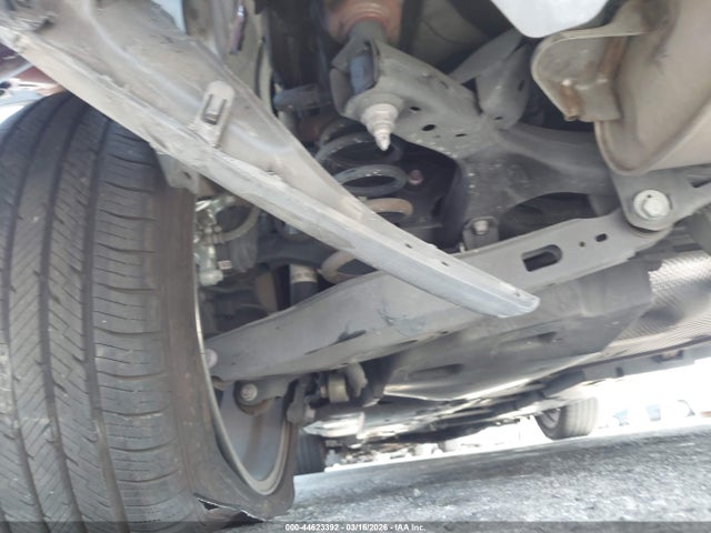 JTNKHMBX2K1057411 Toyota C-HR XLE