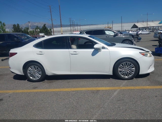 44623423 :رقم المزاد ، JTHBK1GG0D2050224 vin ، 2013 Lexus Es 350 مزاد بيع