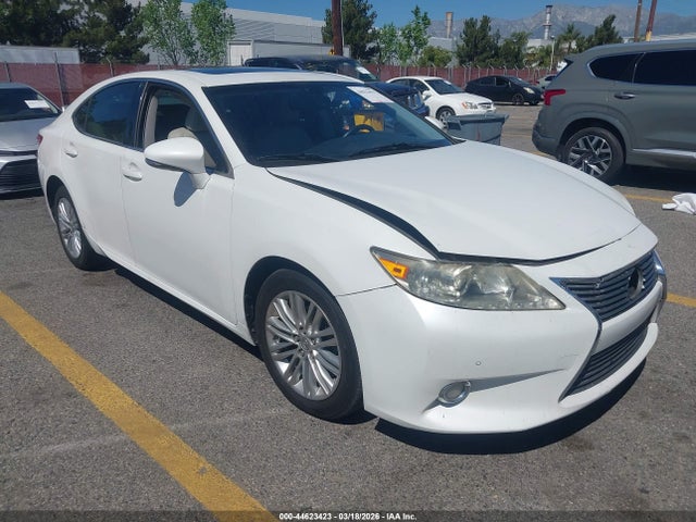 44623423 :رقم المزاد ، JTHBK1GG0D2050224 vin ، 2013 Lexus Es 350 مزاد بيع