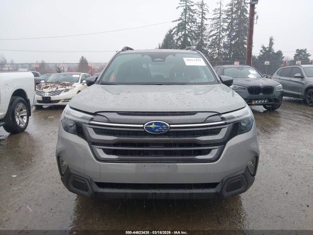 Subaru Forester Limited 2025 JF2SLDRC2SH582984 Image 13