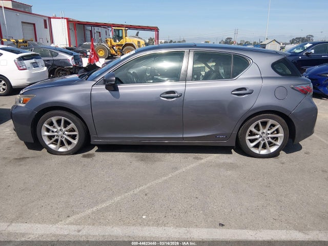 44623440 :رقم المزاد ، JTHKD5BH4D2132975 vin ، 2013 Lexus Ct 200h مزاد بيع