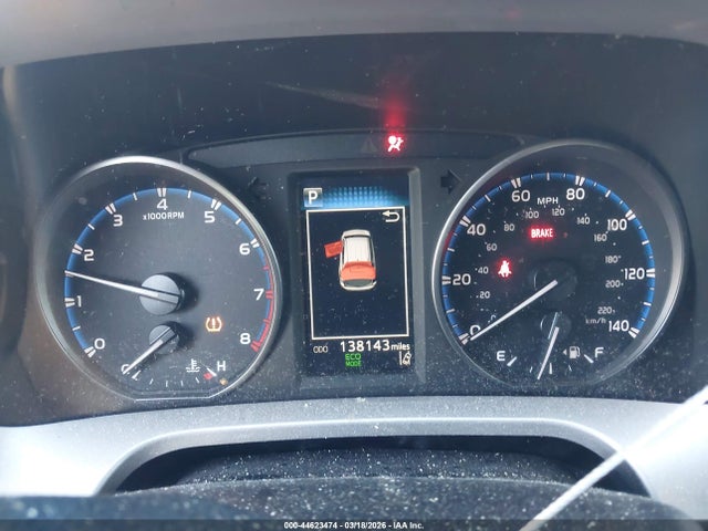 Toyota RAV4 LE 2017 JTMZFREV2HJ715981 Image 15