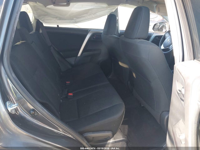 Toyota RAV4 LE 2017 JTMZFREV2HJ715981 Image 8