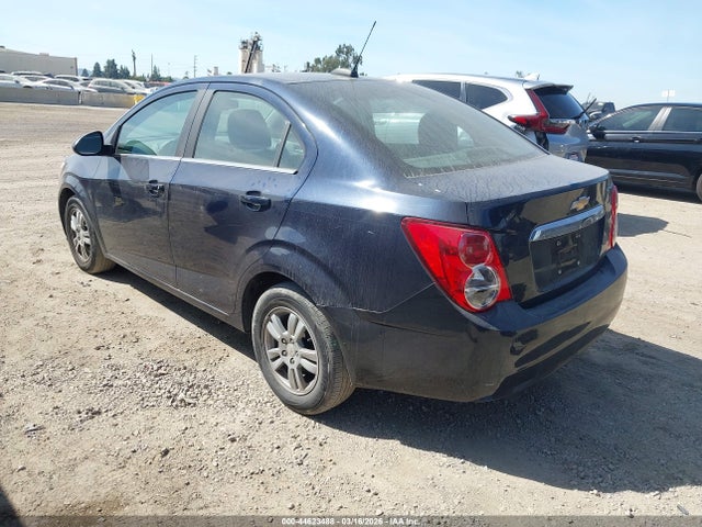 1G1JC5SG0F4179637 Chevrolet Sonic Lt Auto