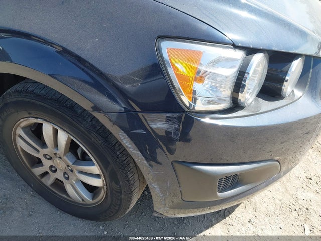 1G1JC5SG0F4179637 Chevrolet Sonic Lt Auto