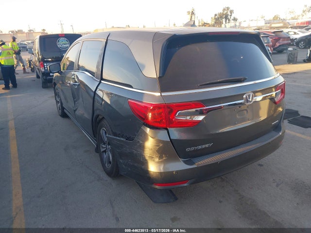 2018 HONDA ODYSSEY 5FNRL6H81JB037444 Photo 2