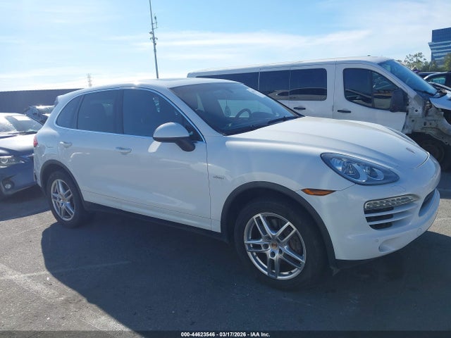WP1AF2A24ELA36499 Porsche Cayenne Diesel/diesel Platinum Edition