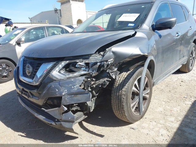 JN8AT2MVXKW397959 Nissan ROGUE SV