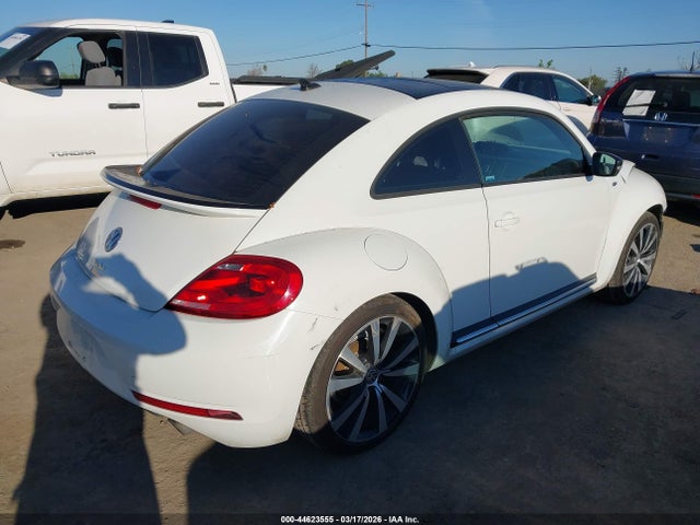 3VWVT7AT4FM606001 Volkswagen Beetle 2.0t R-line