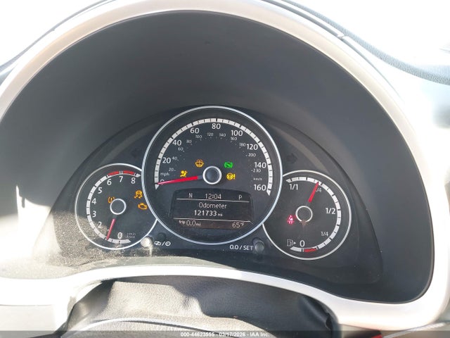 3VWVT7AT4FM606001 Volkswagen Beetle 2.0t R-line