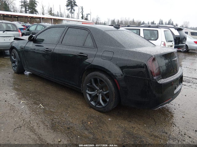 2022 CHRYSLER 300 2C3CCABG3NH218073 Photo 2