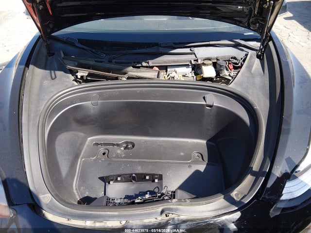 2019 TESLA MODEL 3 5YJ3E1EA4KF410150 Photo 9