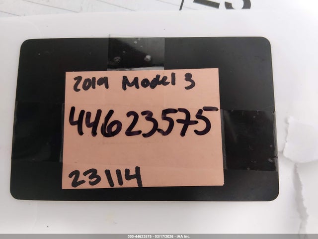 2019 TESLA MODEL 3 5YJ3E1EA4KF410150 Photo 10