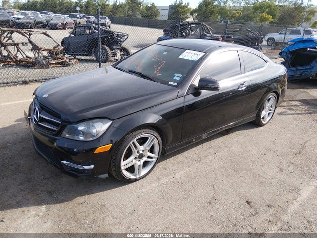 WDDGJ4HB6EG263591 Mercedes-Benz C 250