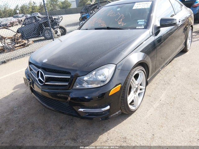 WDDGJ4HB6EG263591 Mercedes-Benz C 250