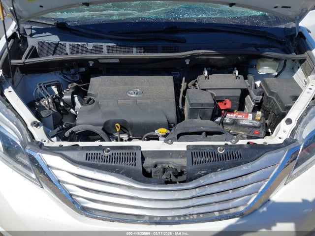 2015 TOYOTA SIENNA 5TDYK3DC0FS623076 Photo 9