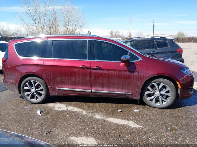 44623588 :رقم المزاد ، 2C4RC1GG2HR837079 vin ، 2017 Chrysler Pacifica Limited مزاد بيع