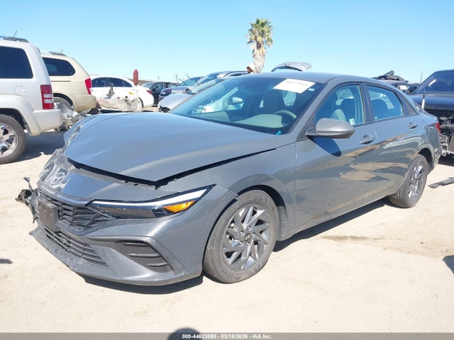 Hyundai ELANTRA SEL 2024 KMHLM4DG5RU762192 Image 2