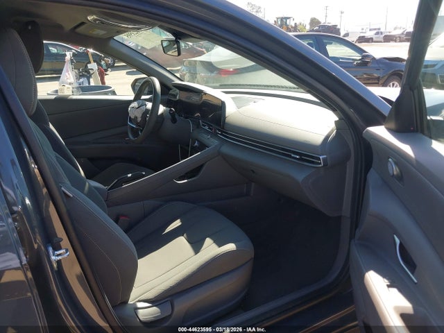 KMHLM4DG5RU762192 Hyundai ELANTRA SEL