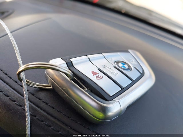 5UXKT0C51G0F74562 BMW X5 Edrive Xdrive40e