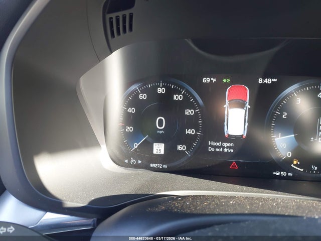 LYVA22RK2JB096703 Volvo Xc60 T6 Momentum