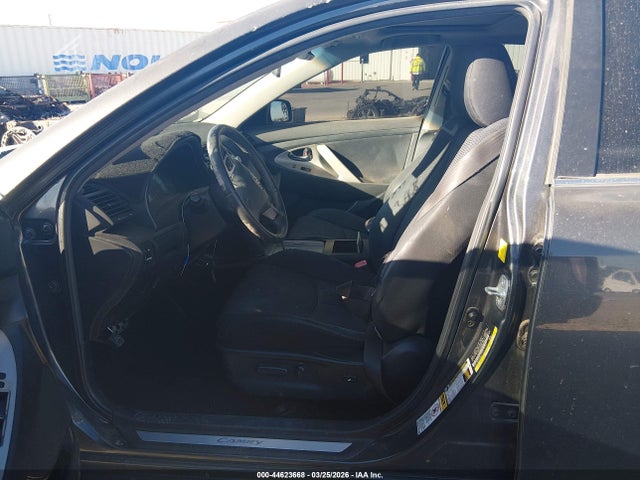 2011 TOYOTA CAMRY 4T1BF3EK2BU643590 Photo 4