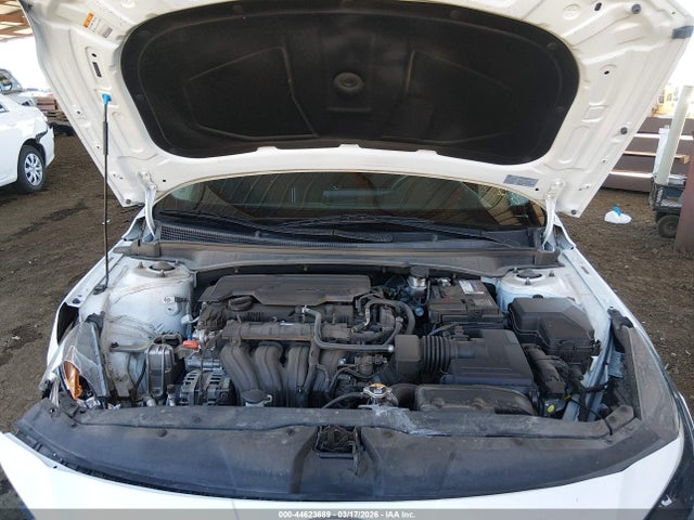 5NPLS4AG5MH007240 Hyundai ELANTRA SEL