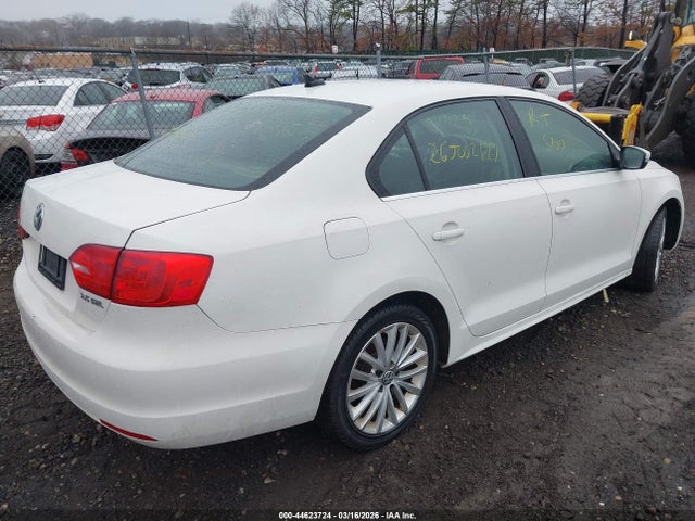 44623724 :رقم المزاد ، 3VWLP7AJ1CM468049 vin ، 2012 Volkswagen Jetta 2.5l Sel مزاد بيع