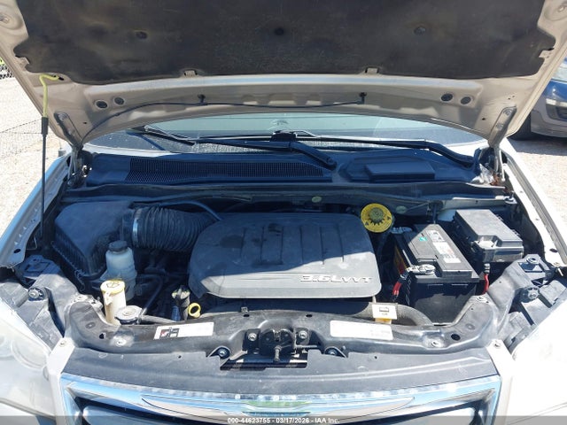44623755 :رقم المزاد ، 2C4RC1GG1ER115369 vin ، 2014 Chrysler Town & Country Limited مزاد بيع