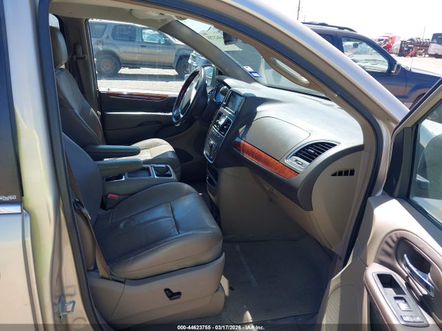 44623755 :رقم المزاد ، 2C4RC1GG1ER115369 vin ، 2014 Chrysler Town & Country Limited مزاد بيع