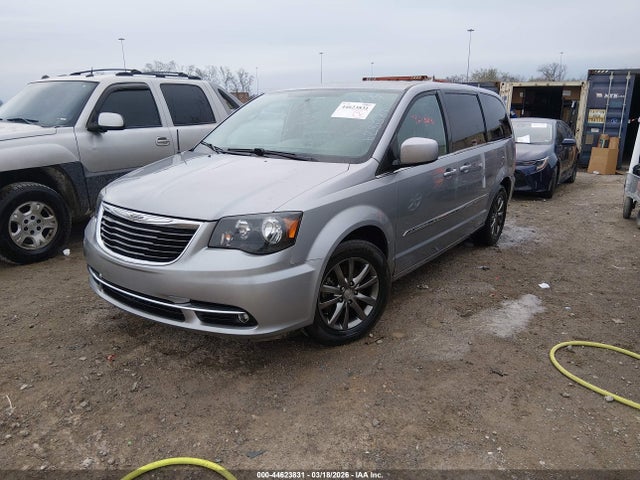 Aukcja sprzedaży 2015 Chrysler Town & Country S, vin: 2C4RC1HG3FR628087, numer aukcji: 44623831