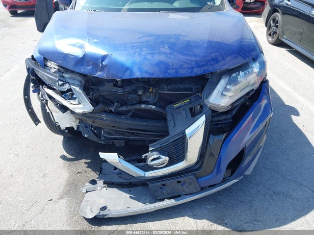 Nissan ROGUE S 2017 KNMAT2MT5HP570607 Image 6