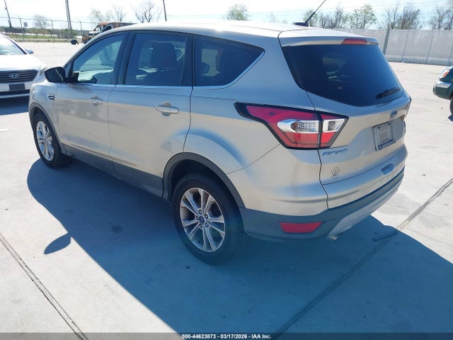 1FMCU0GD3HUC10263 Ford ESCAPE SE