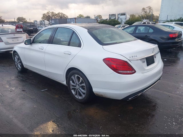 2015 Mercedes-benz C 300 4matic მანქანა იყიდება აუქციონზე, vin: 55SWF4KB3FU080465, აუქციონის ნომერი: 44623894