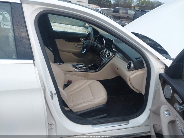2015 MERCEDES-BENZ C 300 55SWF4KB3FU080465 Photo 4