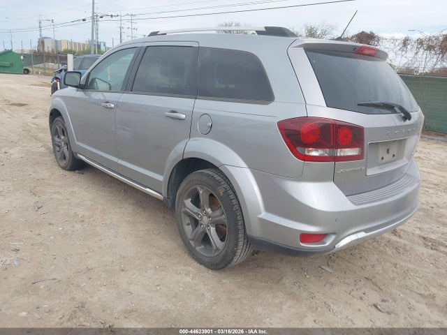 3C4PDCGB1FT630665 Dodge Journey Crossroad