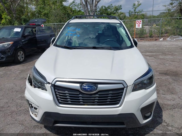 44623905 :رقم المزاد ، JF2SKAFC1MH569586 vin ، 2021 Subaru Forester Premium مزاد بيع